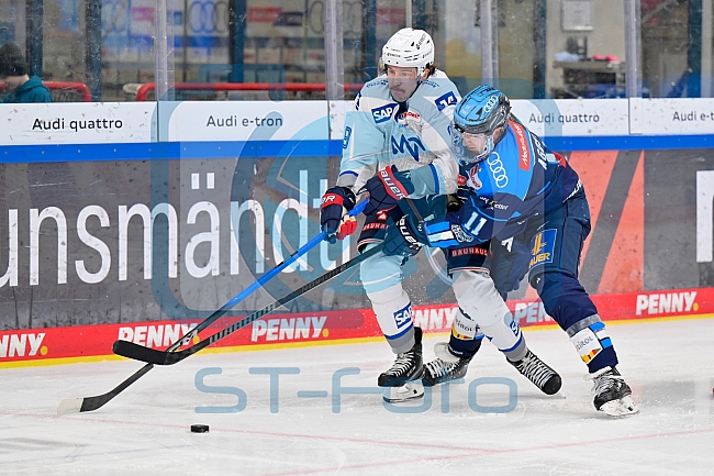 Eishockey, Herren, DEL, Saison 2025-2026, Spiel 14, ERC Ingolstadt - Adler Mannheim, 26.10.2025