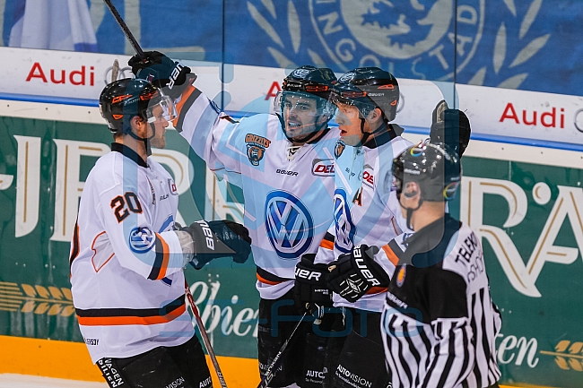 ERC Ingolstadt  - Grizzlys Wolfsburg, Eishockey, DEL, Deutsche Eishockey Liga, Spieltag 37, 13.01.2017