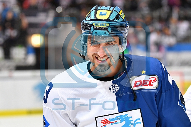 EHC Red Bull Muenchen - ERC Ingolstadt, Eishockey, DEL, Deutsche Eishockey Liga, Spieltag 2, 10.09.2017