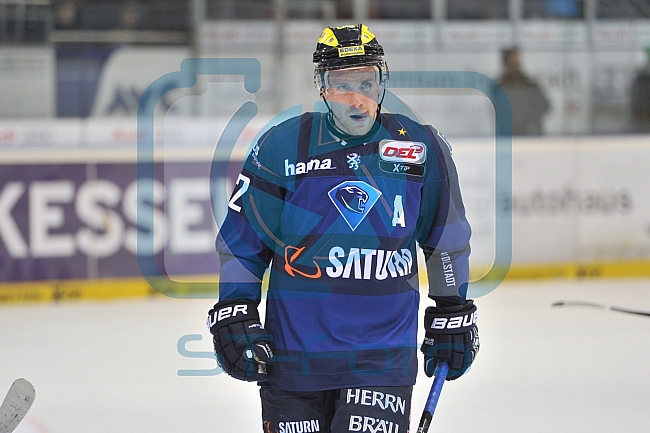 ERC Ingolstadt vs EHC Red Bull Muenchen, Eishockey, DEL, Deutsche Eishockey Liga, 04.12.2015