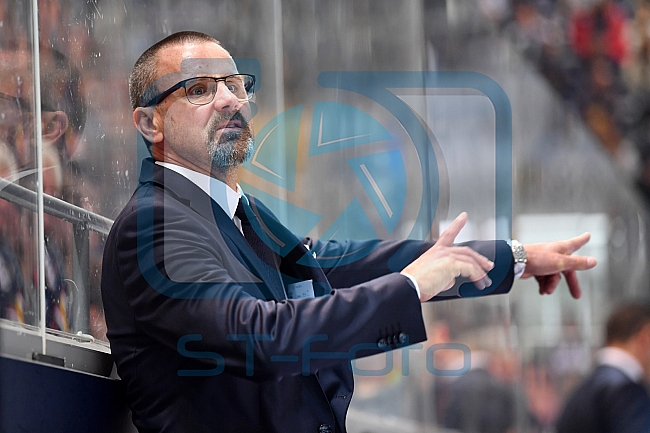 EHC Red Bull Muenchen - ERC Ingolstadt, Eishockey, DEL, Deutsche Eishockey Liga, Spieltag 2, 10.09.2017