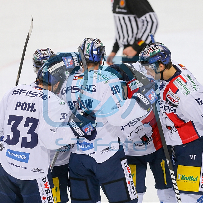 ERC Ingolstadt vs Eisbaeren Berlin, Eishockey, DEL, Deutsche Eishockey Liga, Spieltag 21, 27.11.2015