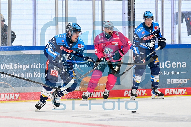 Eishockey, Herren, DEL, Saison 2025-2026, Spiel 11, ERC Ingolstadt - Nürnberg Ice Tigers, 17.10.2025