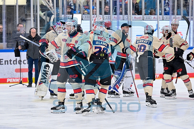 Eishockey, Herren, DEL, Saison 2024-2025, Playoffs Viertelfinale, Spiel 3, ERC Ingolstadt - Nürnberg Ice Tigers, 21.03.2025