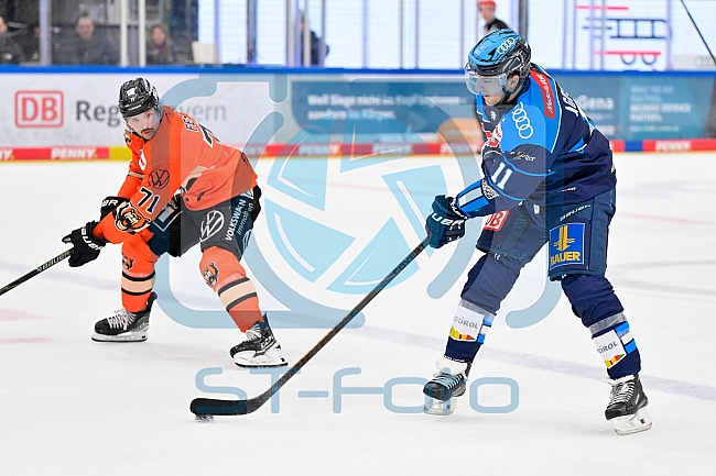 Eishockey, Herren, DEL, Saison 2025-2026, Spiel 33, ERC Ingolstadt - Grizzlys Wolfsburg, 28.12.2025