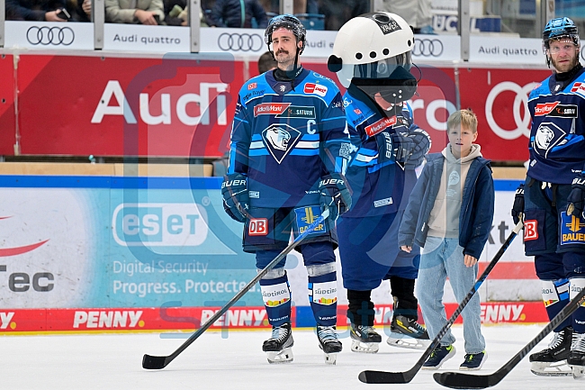 Eishockey, Herren, DEL, Saison 2025-2026, Spiel 14, ERC Ingolstadt - Adler Mannheim, 26.10.2025