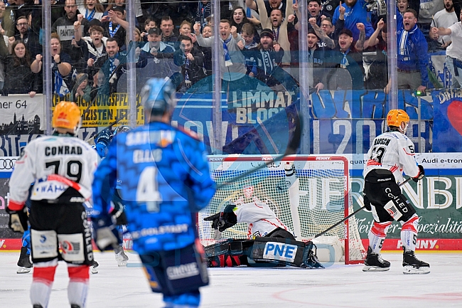 Eishockey, Herren, DEL, Saison 2025-2026, Spiel 21, ERC Ingolstadt - Pinguins Bremerhaven, 23.11.2025
