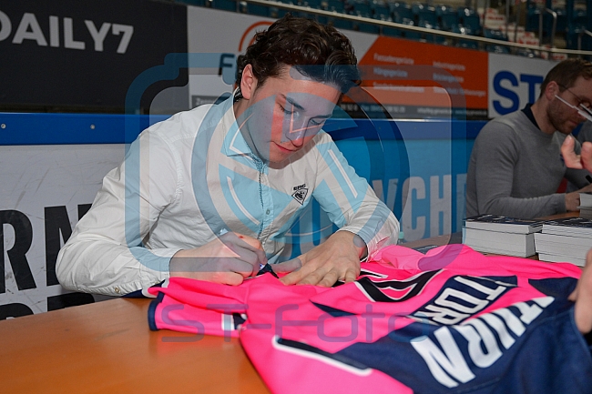 Eishockey, Herren, DEL, Saison 2021-2022, ERC Ingolstadt - Saisonabschlussfeier, 14.04.2022