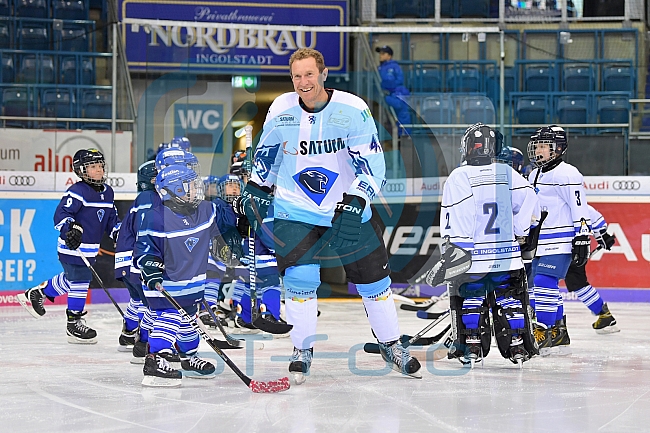 ERC Ingolstadt U20 vs Allstars Panther & Friends, Eishockey, U20, Sonderspieltag, 08.12.2018