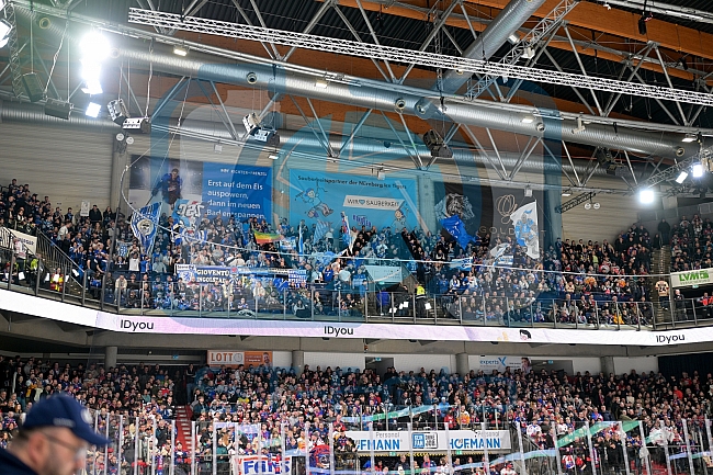 Eishockey, Herren, DEL, Saison 2024-2025, Playoffs Viertelfinale, Spiel 1, Nürnberg Ice Tigers - ERC Ingolstadt, 18.03.2025