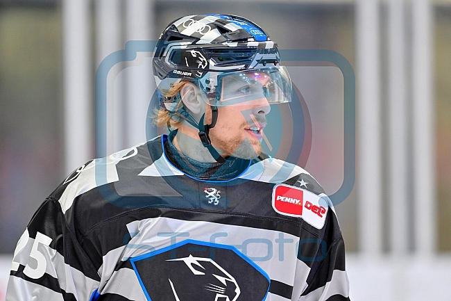 Eishockey, Herren, DEL, Saison 2024-2025, Playoffs Halbfinale, Spiel 1, ERC Ingolstadt - Kölner Haie, 02.04.2025