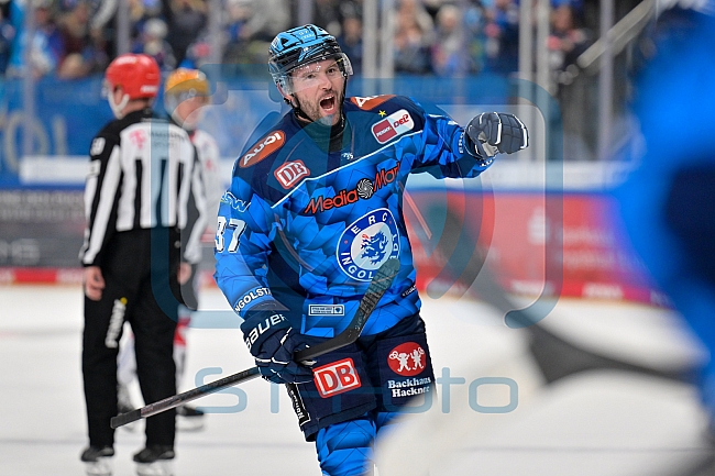 Eishockey, Herren, DEL, Saison 2025-2026, Spiel 21, ERC Ingolstadt - Pinguins Bremerhaven, 23.11.2025