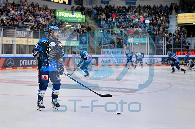 Eishockey, Herren, DEL, Saison 2025-2026, Spiel 14, ERC Ingolstadt - Adler Mannheim, 26.10.2025