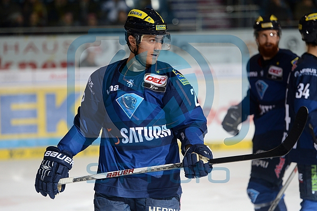 ERC Ingolstadt vs Grizzlys Wolfsburg, Eishockey, DEL, Deutsche Eishockey Liga, 18.10.2015