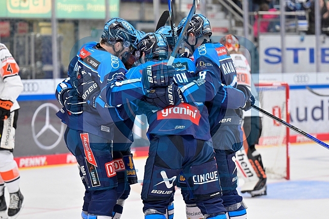 Eishockey, Herren, DEL, Saison 2025-2026, Spiel 10, ERC Ingolstadt - Löwen Frankfurt, 12.10.2025