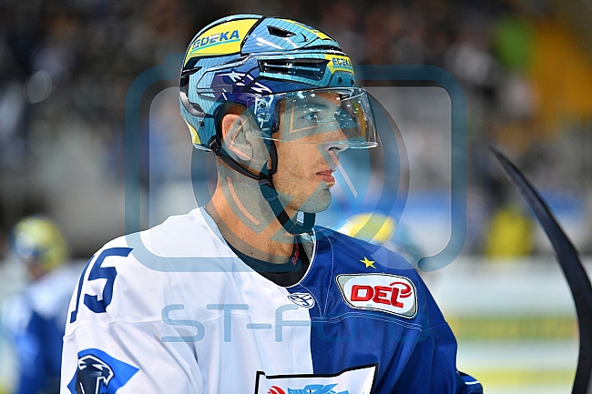 EHC Red Bull Muenchen - ERC Ingolstadt, Eishockey, DEL, Deutsche Eishockey Liga, Spieltag 2, 10.09.2017