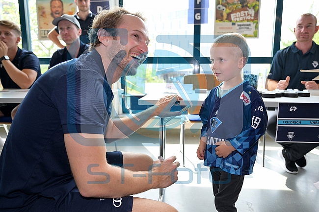 Eishockey, Herren, DEL, Saison 2022-2023, ERC Ingolstadt - Showtraining & Dauerkartenüberge, 07.08.2022