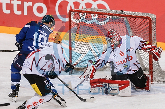 ERC Ingolstadt - Fischtown Pinguins Bremerhaven,, Eishockey, DEL, Deutsche Eishockey Liga, Preplayoff, Spiel 1, 01.03.2016