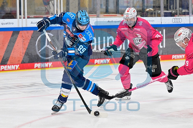 Eishockey, Herren, DEL, Saison 2025-2026, Spiel 11, ERC Ingolstadt - Nürnberg Ice Tigers, 17.10.2025