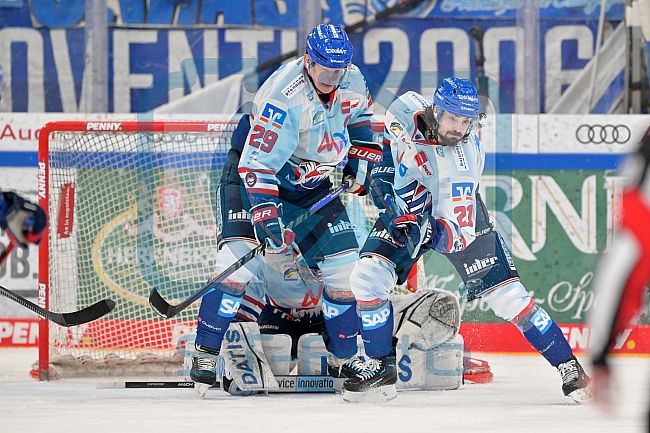Eishockey, Herren, DEL, Saison 2022-2023, Playoff-Halbfinale - Spiel 3, ERC Ingolstadt - Adler Mannheim, 04.04.2023