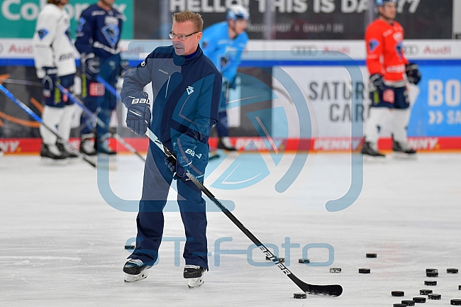 Eishockey, Herren, DEL, Saison 2021-2022, ERC Ingolstadt - Showtraining, 27.02.2022