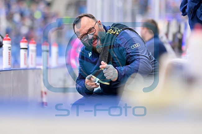 Eishockey, Herren, DEL, Saison 2025-2026, Spiel 21, ERC Ingolstadt - Pinguins Bremerhaven, 23.11.2025