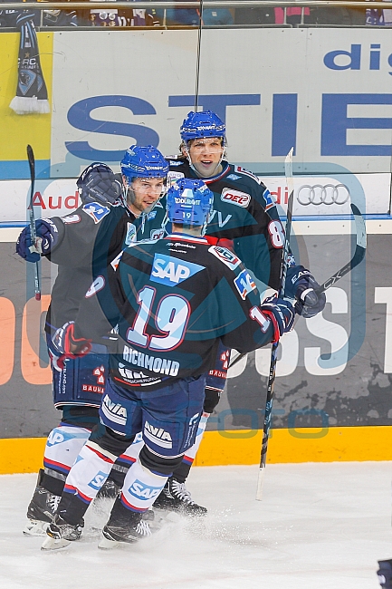 ERC Ingolstadt - Adler Mannheim, Eishockey, DEL, Deutsche Eishockey Liga, Spieltag 43, 29.01.2017