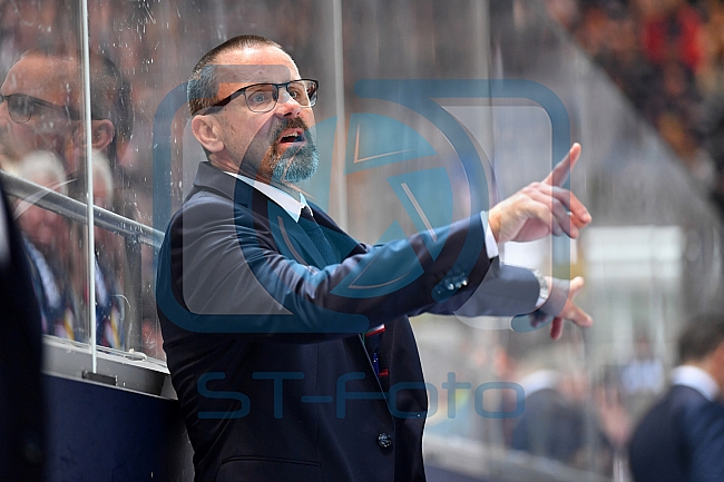 EHC Red Bull Muenchen - ERC Ingolstadt, Eishockey, DEL, Deutsche Eishockey Liga, Spieltag 2, 10.09.2017