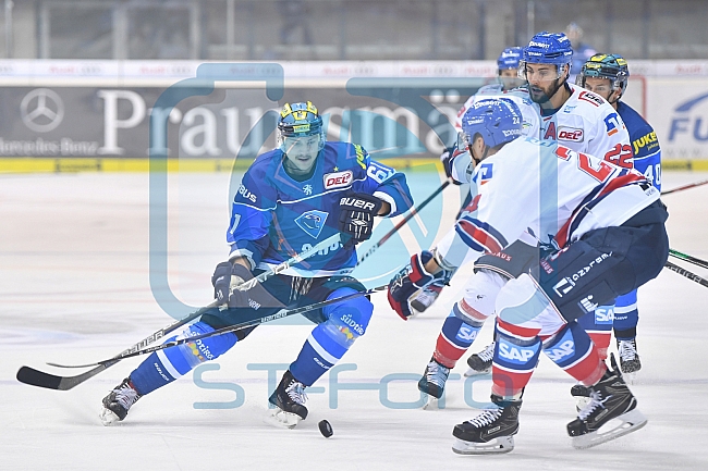 ERC Ingolstadt vs Adler Mannheim, Eishockey, DEL, Deutsche Eishockey Liga, Spieltag 19, 03.11.2017