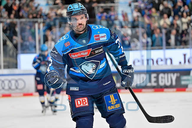 Eishockey, Herren, DEL, Saison 2025-2026, Spiel 10, ERC Ingolstadt - Löwen Frankfurt, 12.10.2025