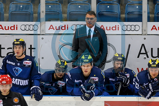ERC Ingolstadt vs EHC Red Bull Muenchen, Eishockey, DEL, Deutsche Eishockey Liga, Spieltag 23, 04.12.2015