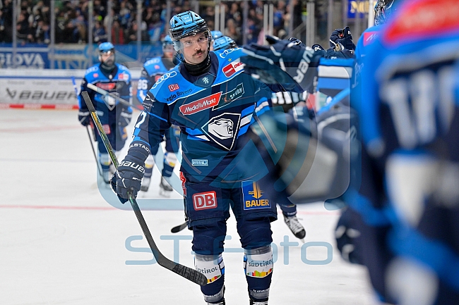 Eishockey, Herren, DEL, Saison 2025-2026, Spiel 33, ERC Ingolstadt - Grizzlys Wolfsburg, 28.12.2025