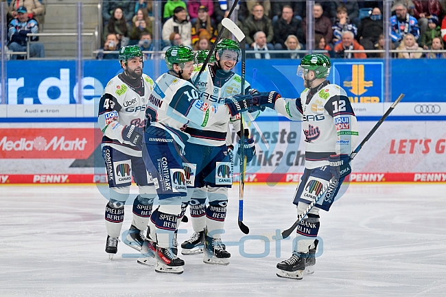 Eishockey, Herren, DEL, Saison 2025-2026, Spiel 29, ERC Ingolstadt - Eisbären Berlin, 18.12.2025