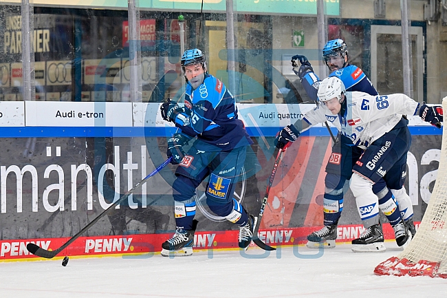 Eishockey, Herren, DEL, Saison 2025-2026, Spiel 14, ERC Ingolstadt - Adler Mannheim, 26.10.2025