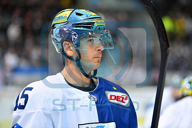 EHC Red Bull Muenchen - ERC Ingolstadt, Eishockey, DEL, Deutsche Eishockey Liga, Spieltag 2, 10.09.2017