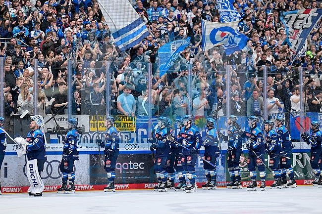 Eishockey, Herren, DEL, Saison 2025-2026, Playoffs, Viertelfinale, Spiel 6, ERC Ingolstadt - EHC Red Bull München, 04.04.2026