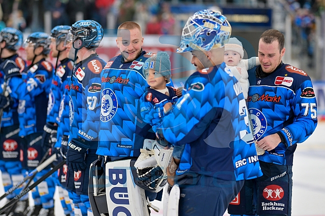 Eishockey, Herren, DEL, Saison 2025-2026, Spiel 21, ERC Ingolstadt - Pinguins Bremerhaven, 23.11.2025