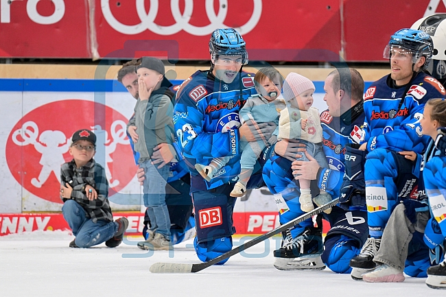 Eishockey, Herren, DEL, Saison 2025-2026, Spiel 7, ERC Ingolstadt - Straubing Tigers, 03.10.2025