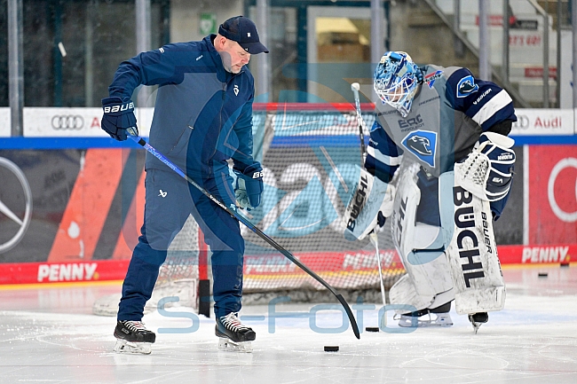 Eishockey, Herren, DEL, Saison 2024-2025, ERC Ingolstadt - Training mit Torwart Christian Heljanko, 28.01.2025