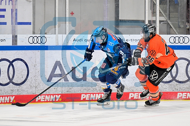 Eishockey, Herren, DEL, Saison 2025-2026, Spiel 33, ERC Ingolstadt - Grizzlys Wolfsburg, 28.12.2025