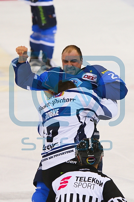 ERC Ingolstadt - Straubing Tigers, Eishockey, DEL, Deutsche Eishockey Liga, Spieltag 1, 01.12.2017