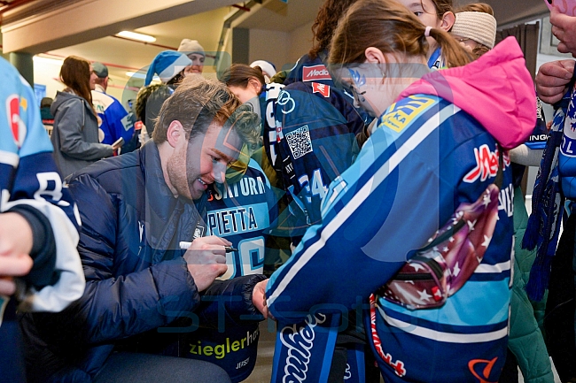 Eishockey, Herren, DEL, Saison 2025-2026, Spiel 28, ERC Ingolstadt - Iserlohn Roosters, 14.12.2025