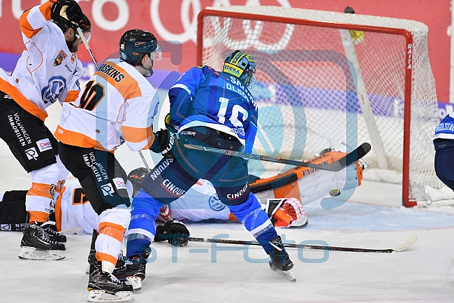 ERC Ingolstadt vs Grizzlys Wolfsburg, Eishockey, DEL, Deutsche Eishockey Liga, Spieltag 38, 03.01.2018