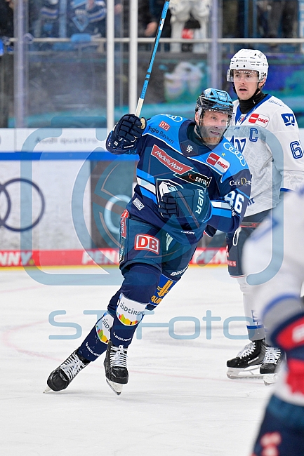 Eishockey, Herren, DEL, Saison 2025-2026, Spiel 14, ERC Ingolstadt - Adler Mannheim, 26.10.2025