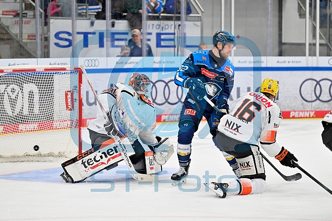 Eishockey, Herren, DEL, Saison 2025-2026, Spiel 10, ERC Ingolstadt - Löwen Frankfurt, 12.10.2025