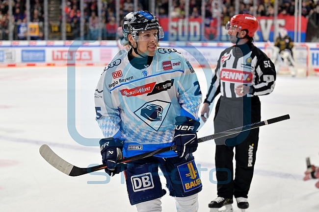 Eishockey, Herren, DEL, Saison 2024-2025, Playoffs Viertelfinale, Spiel 1, Nürnberg Ice Tigers - ERC Ingolstadt, 18.03.2025