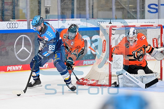 Eishockey, Herren, DEL, Saison 2025-2026, Spiel 33, ERC Ingolstadt - Grizzlys Wolfsburg, 28.12.2025