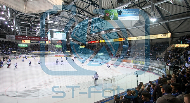 ERC Ingolstadt vs EHC Red Bull Muenchen, Eishockey, DEL, Deutsche Eishockey Liga, Spieltag 17, 27.10.2017