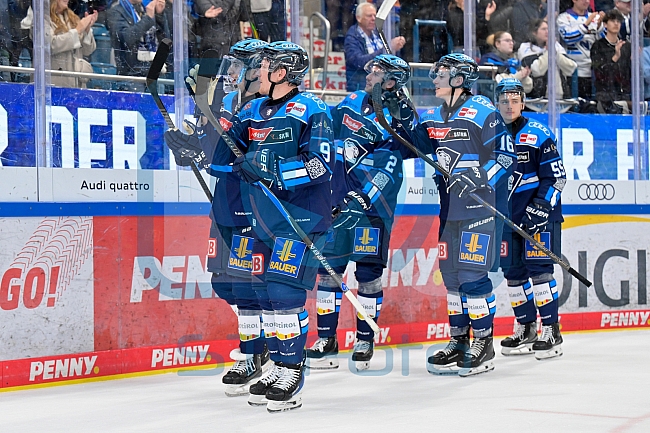Eishockey, Herren, DEL, Saison 2025-2026, Spiel 14, ERC Ingolstadt - Adler Mannheim, 26.10.2025