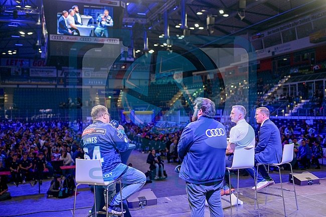 Eishockey, Herren, DEL, Saison 2024-2025, ERC Ingolstadt - Saisonabschlussfeier, 21.04.2025